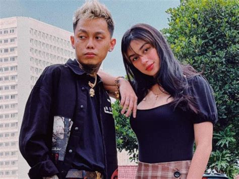 skusta clee and zeinab.